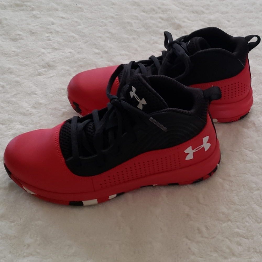 Boys Under Armour Lockdown 4 Basketball Shoes